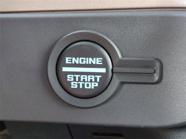 2025 Ford Bronco Outer Banks photo 25