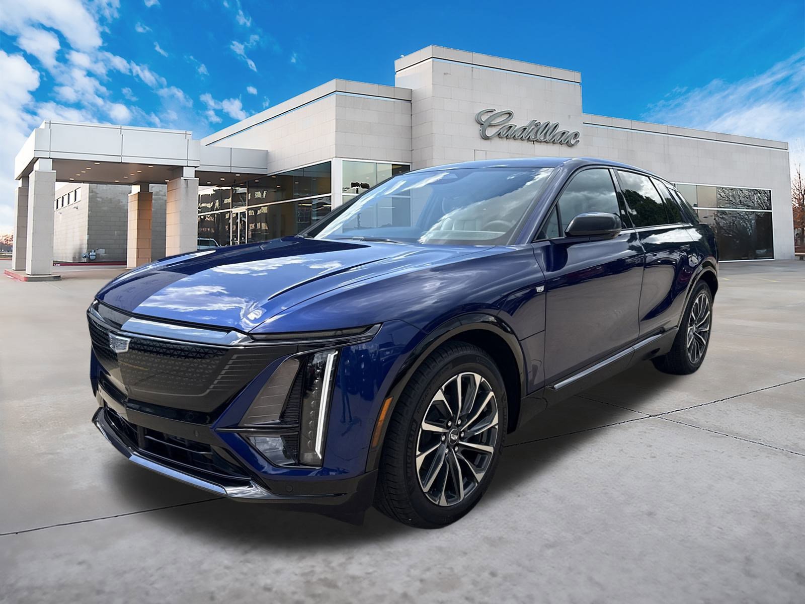 2025 Cadillac Lyriq Sport photo 7