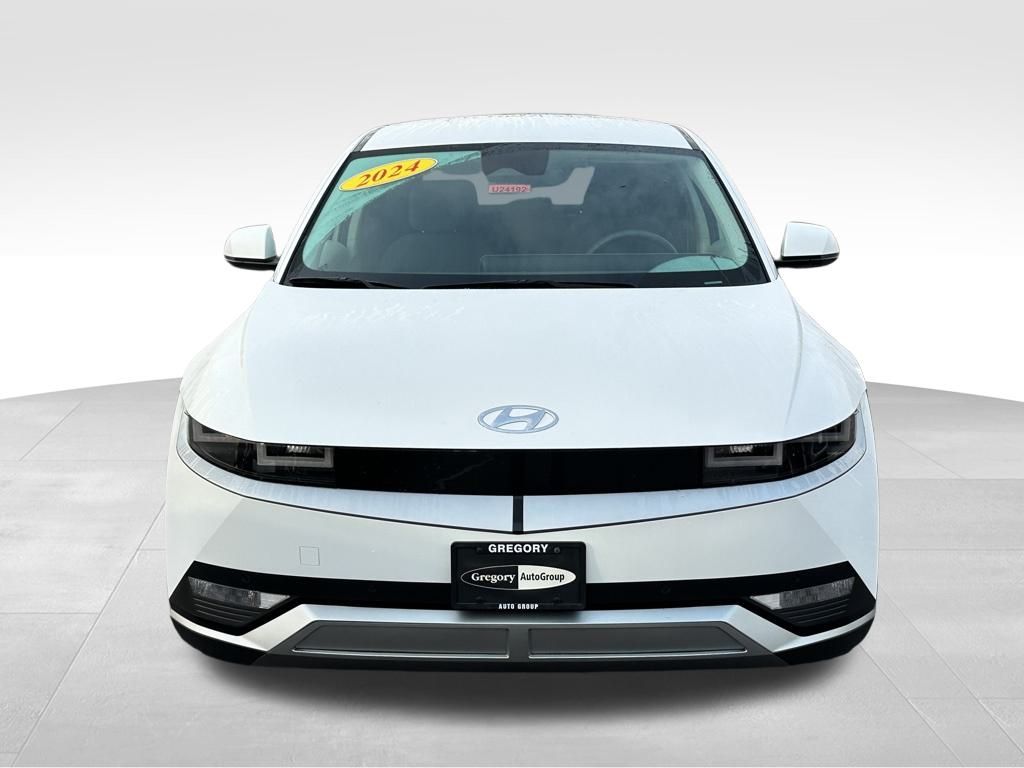 Used 2024 Hyundai IONIQ 5 SEL with VIN KM8KNDDF3RU233243 for sale in Highland Park, IL