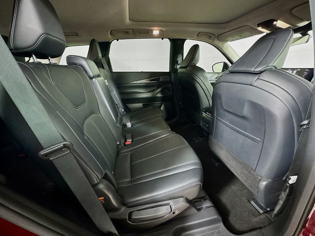 2023 Infiniti QX60 Luxe photo 33