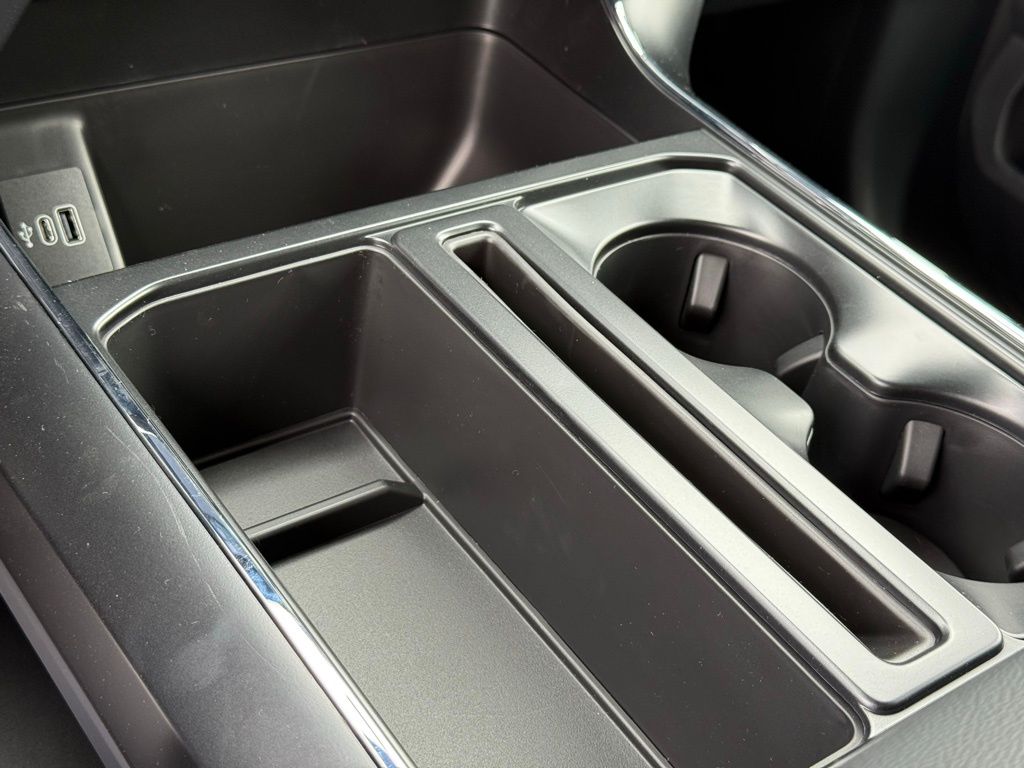 2025 Ford F-150 STX photo 11