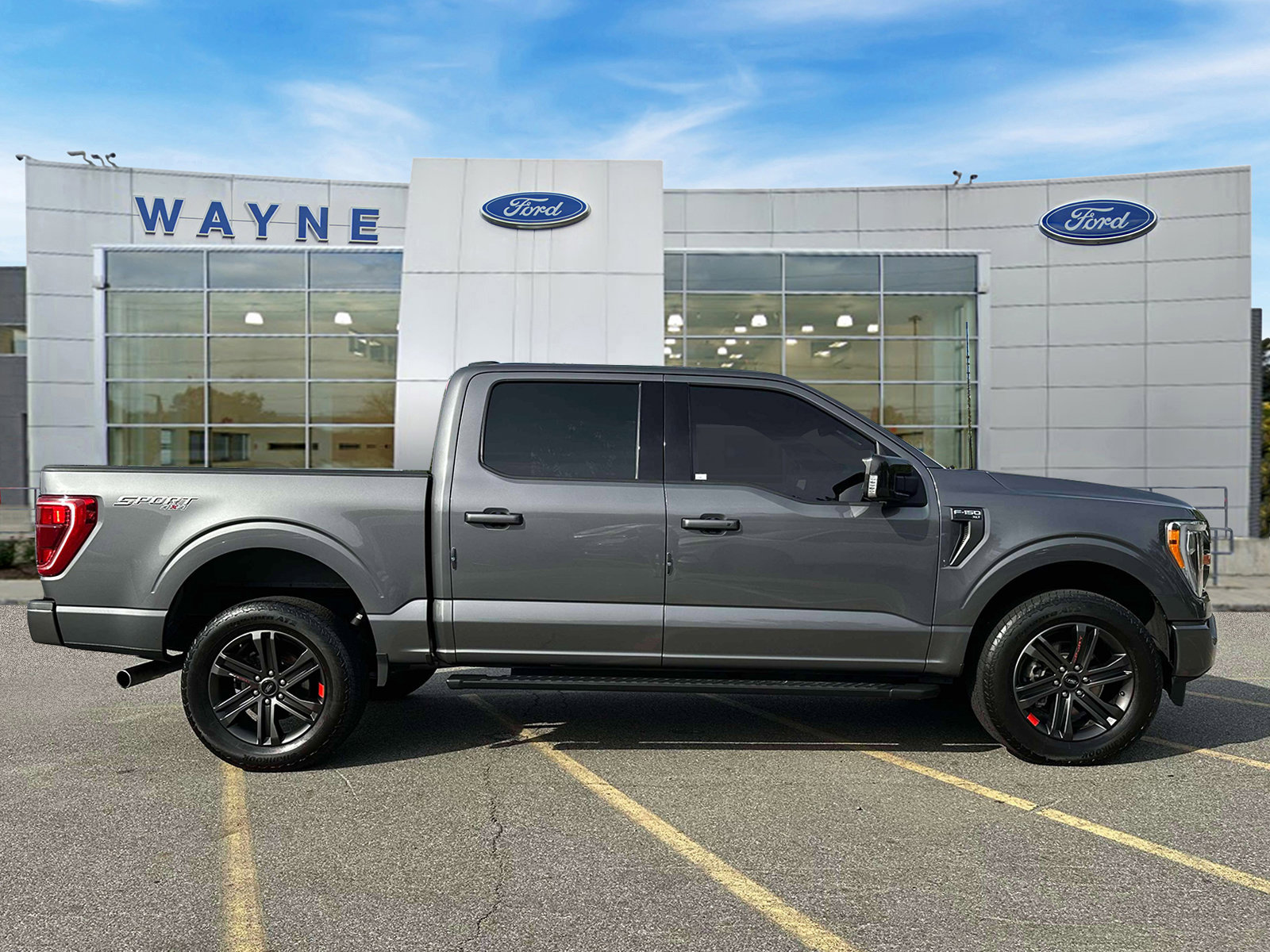 2022 Ford F-150 XLT photo 4