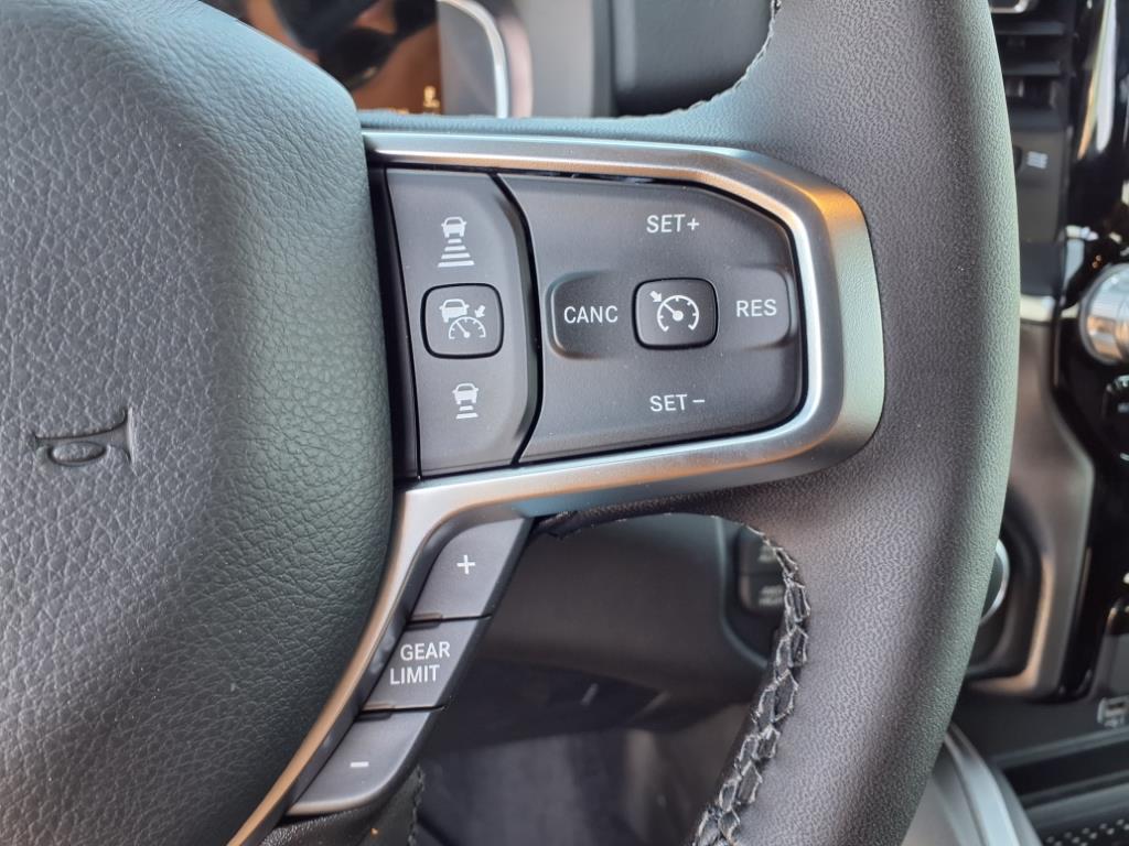 2025 Ram 1500 Big Horn Lone Star photo 15