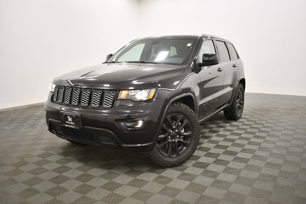 Used 2021 Jeep Grand Cherokee Laredo X with VIN 1C4RJFAG6MC794218 for sale in Rochester, Minnesota