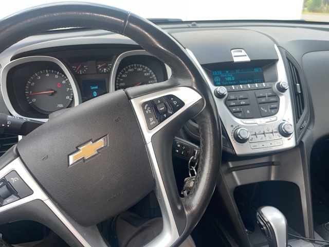 2011 Chevrolet Equinox LTZ photo 6