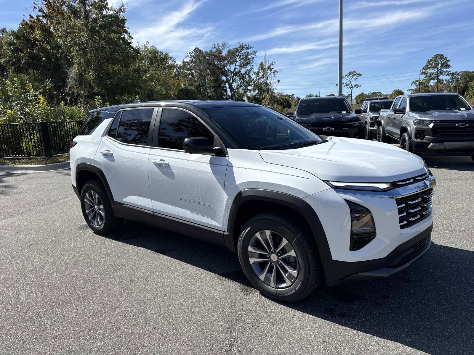 2026 Chevrolet Equinox LT's photo