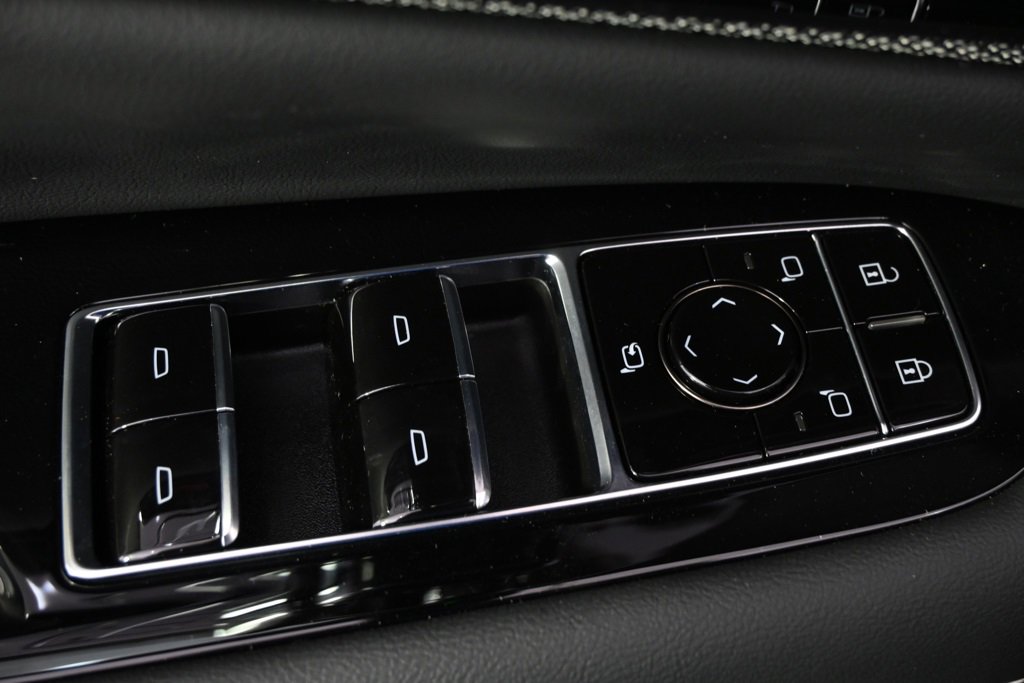 2025 Cadillac Optiq Sport photo 20