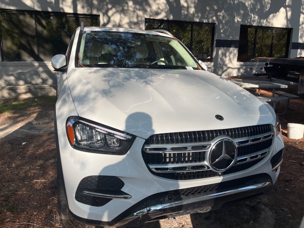 2025 Mercedes Benz GLE 450e 4MATIC photo 3