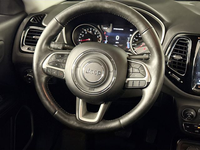 2017 Jeep Compass Limited photo 21