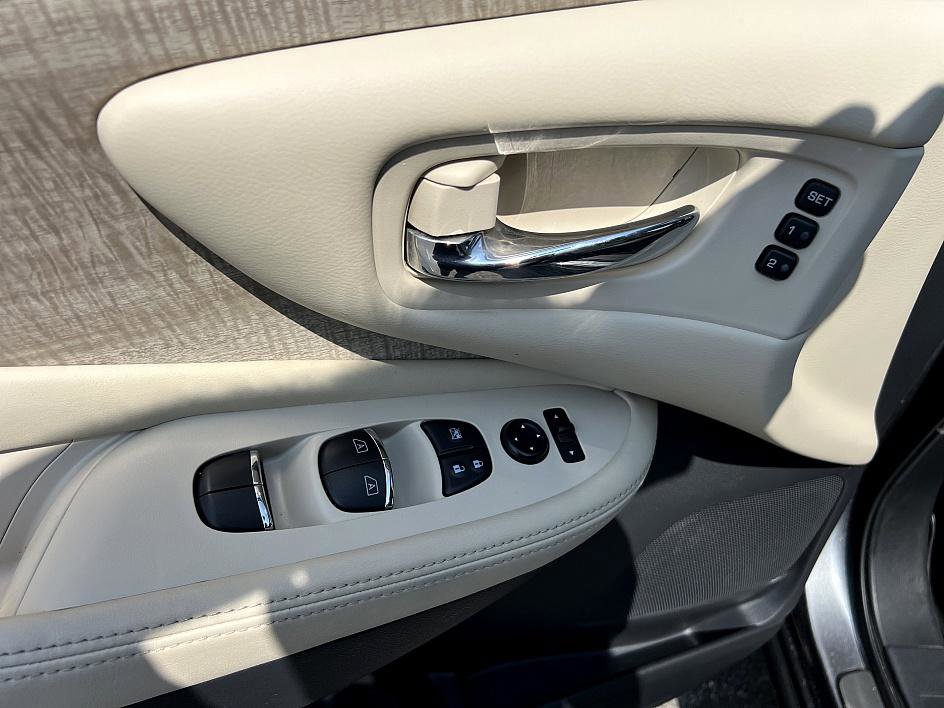 2022 Nissan Murano SL photo 20