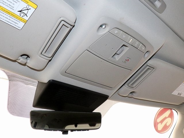 2021 Nissan Armada Platinum photo 23