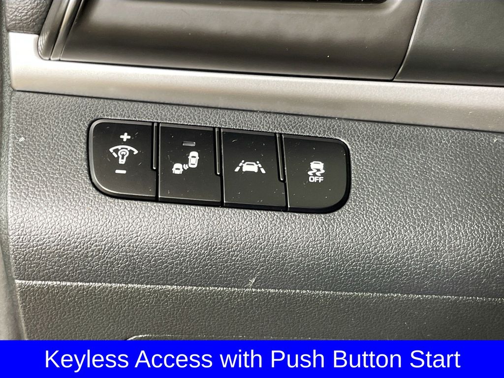 2019 Hyundai Elantra Value Edition photo 10
