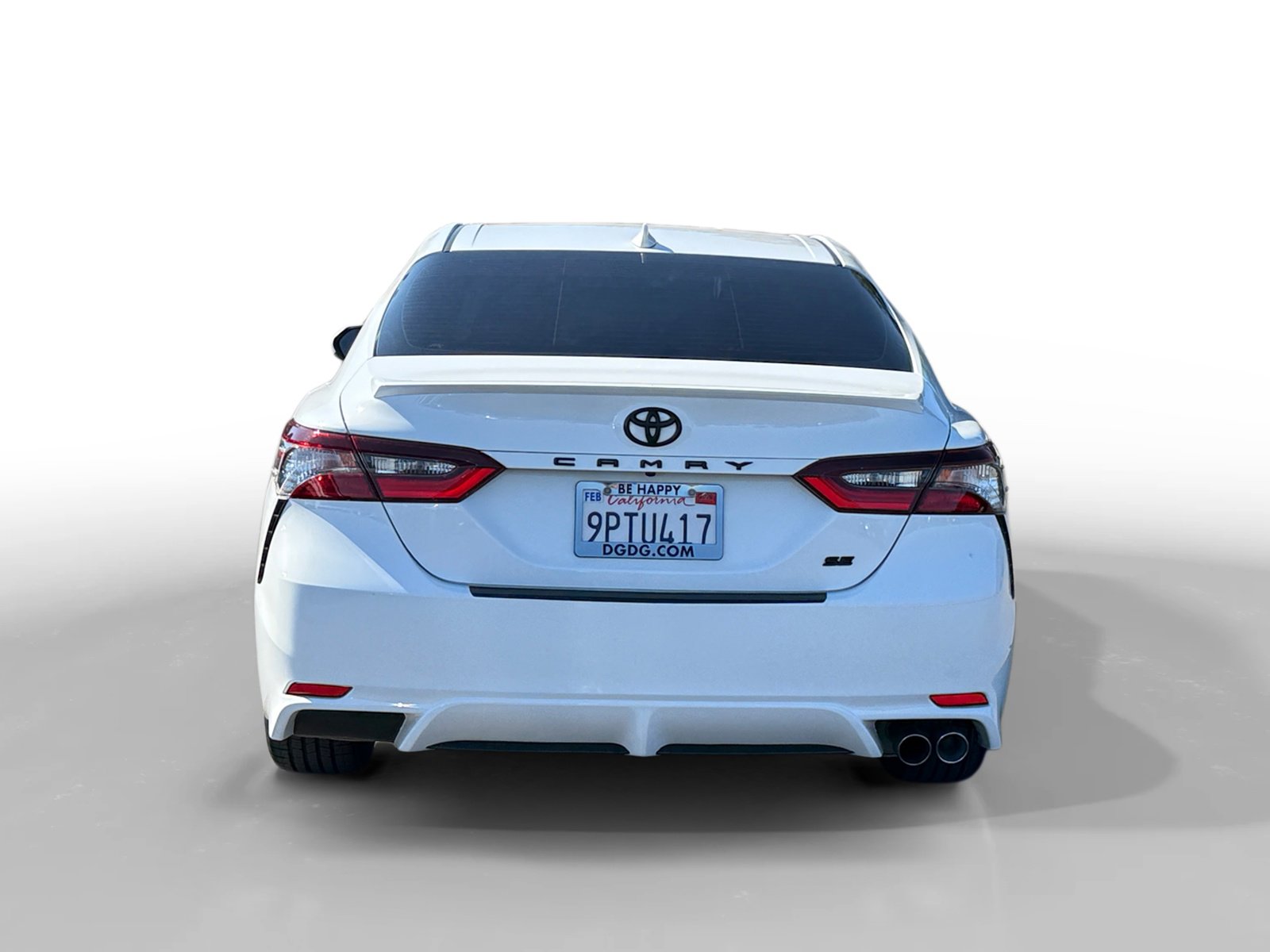 2021 Toyota Camry SE photo 4