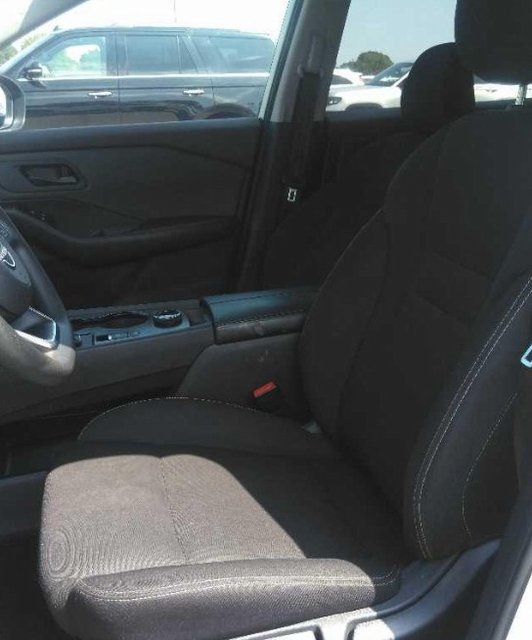 2023 Nissan Rogue S photo 3