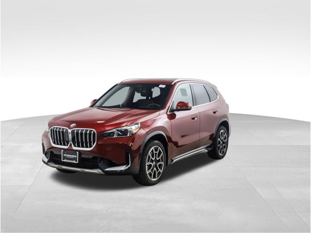 2026 BMW X1 28i's photo
