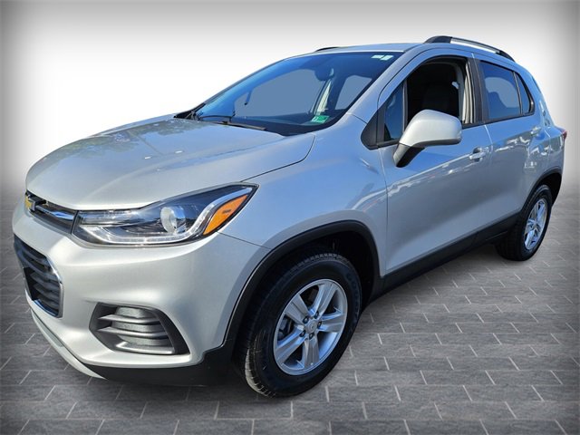 2022 Chevrolet Trax LT photo 3