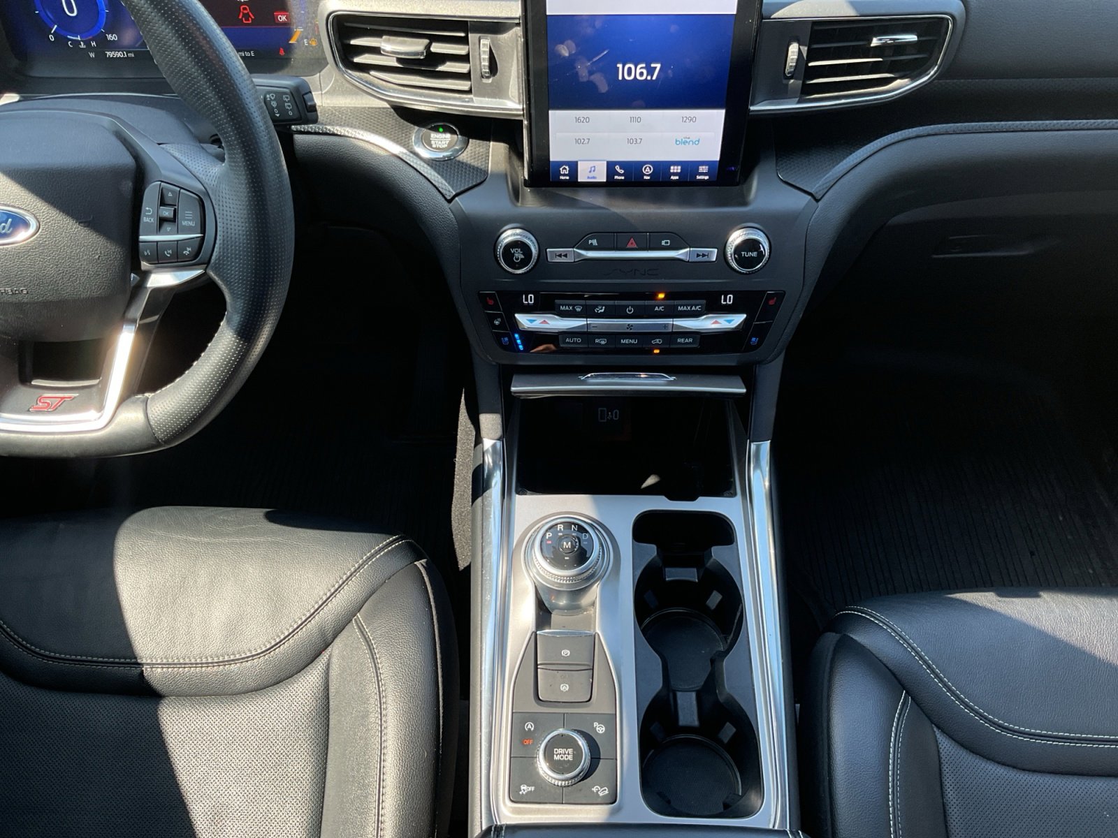 2020 Ford Explorer ST photo 16