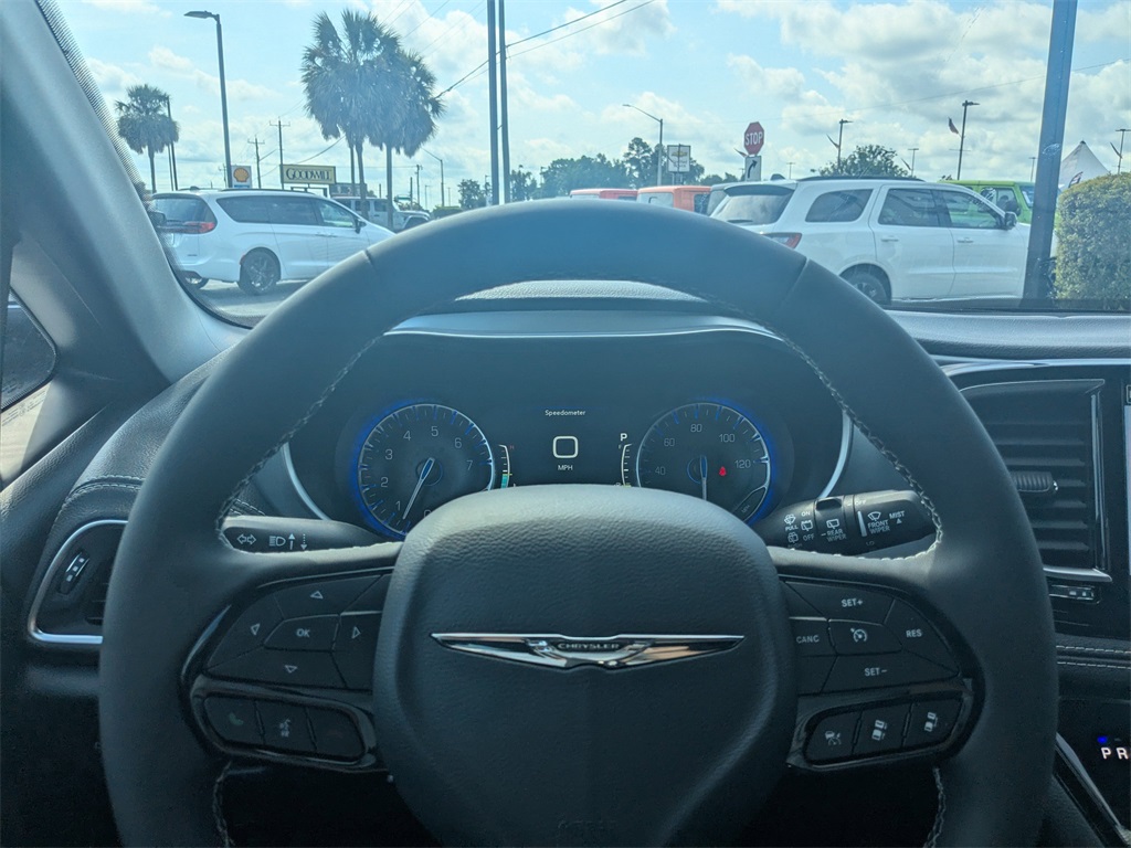 2026 Chrysler Pacifica Limited photo 20