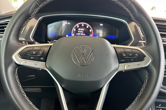 2024 Volkswagen Tiguan SE Wolfsburg Edition photo 21