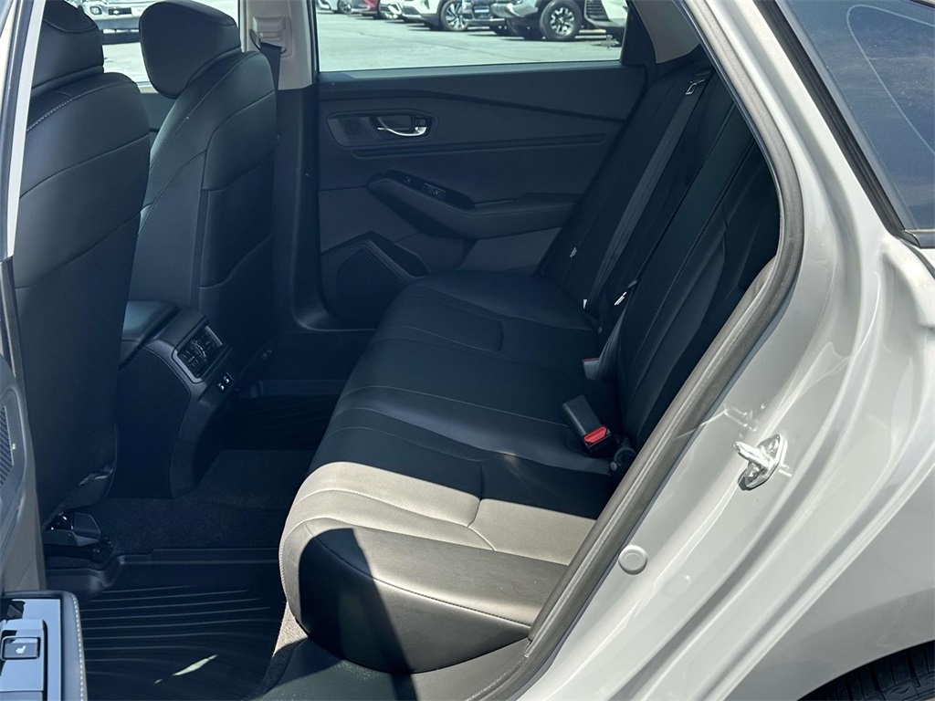 2024 Honda Accord Hybrid photo 9