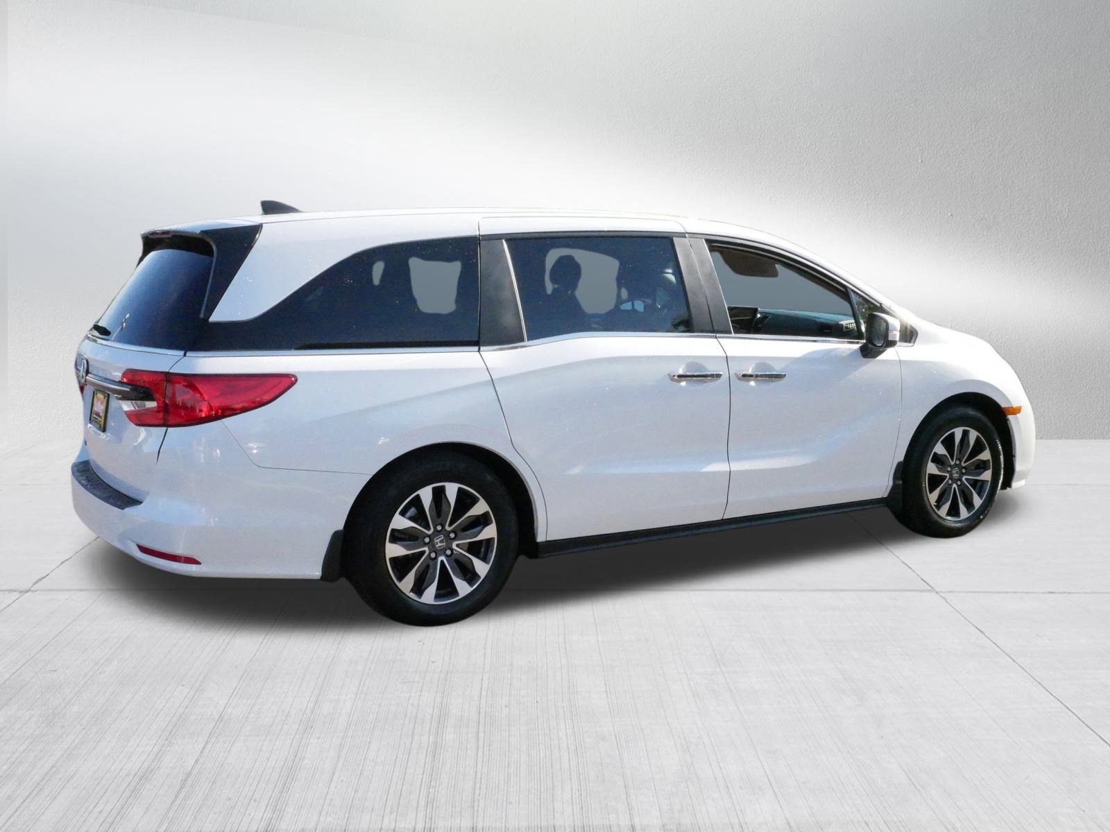 2023 Honda Odyssey EX-L photo 4