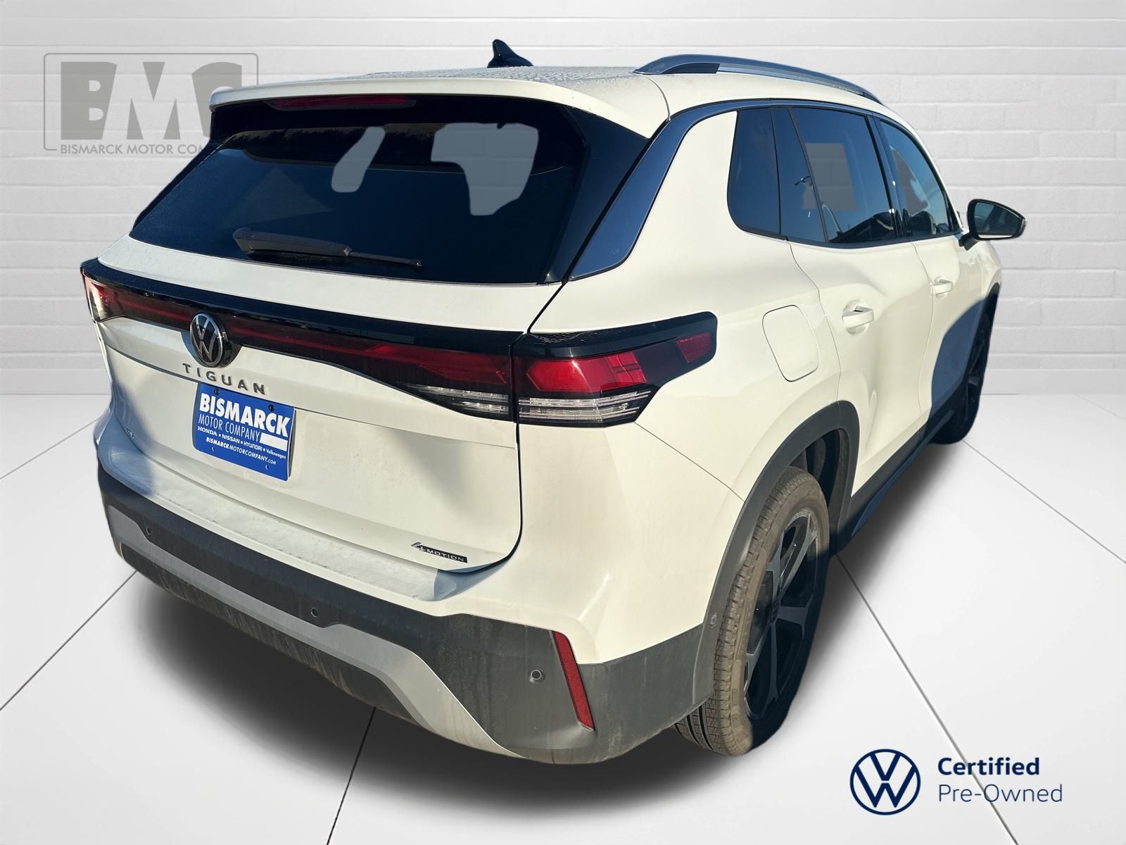 2025 Volkswagen Tiguan SE photo 4