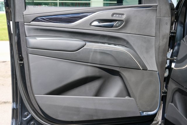 Used 2023 Black Cadillac Sport image 12