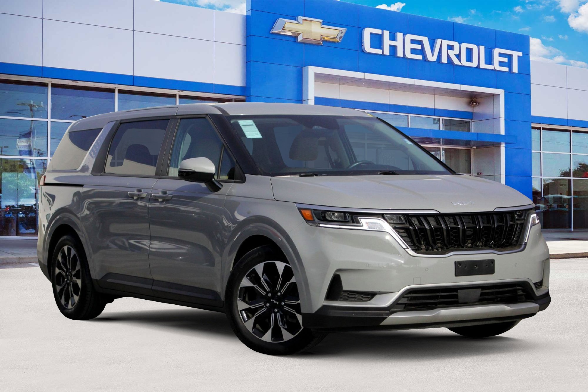 2024 Kia Carnival EX's photo