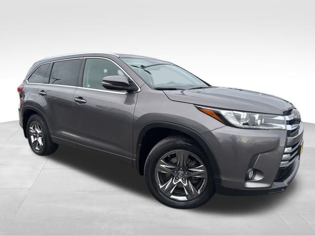 2018 Toyota Highlander Limited Platinum