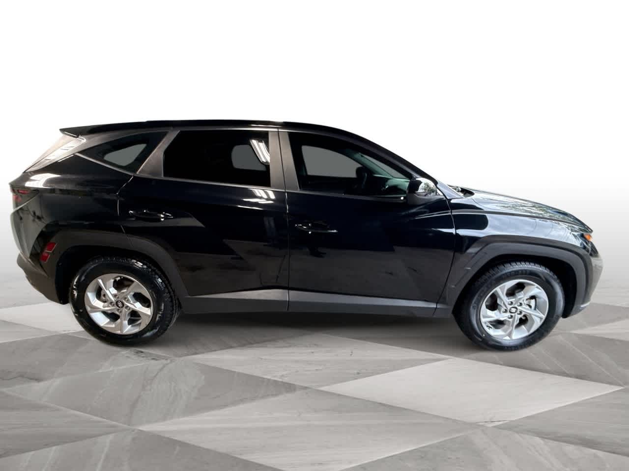 2024 Hyundai Tucson SE photo 9