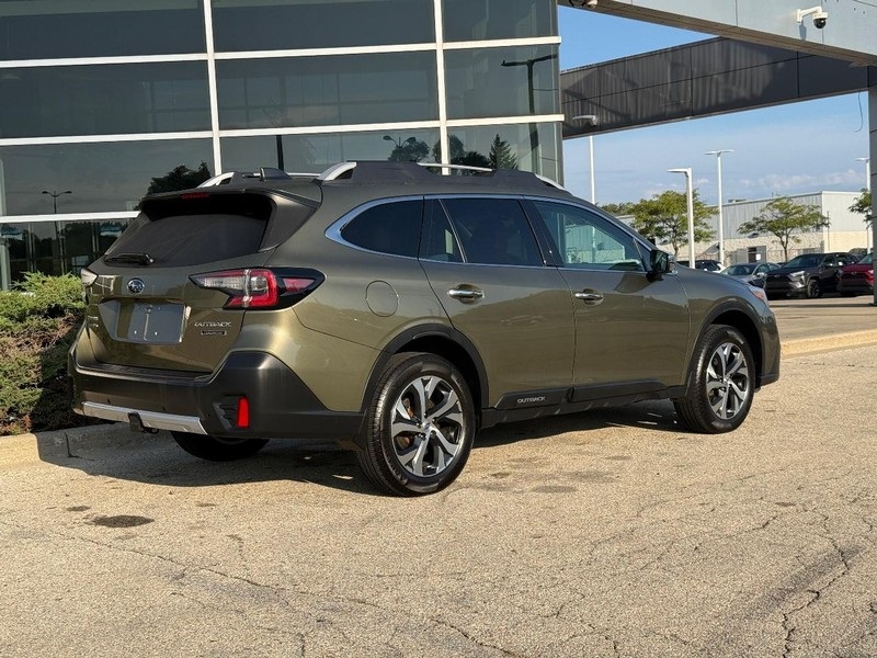2020 Subaru Outback Touring photo 3