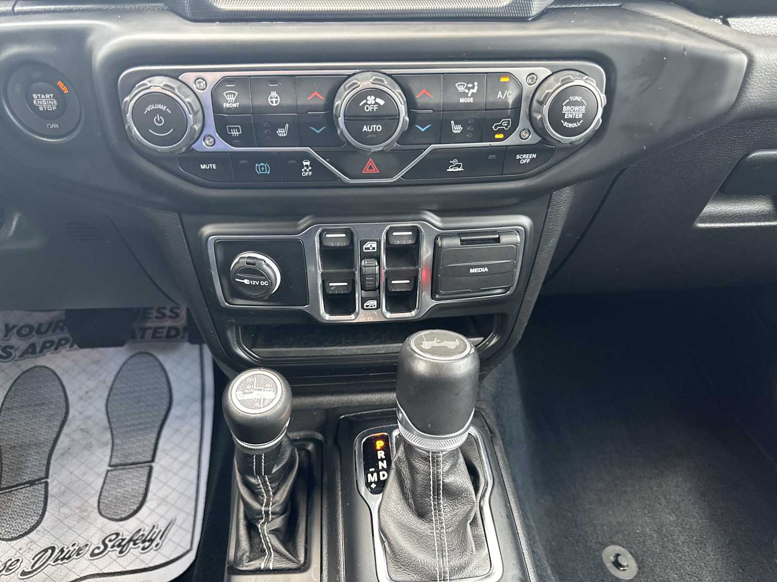 2022 Jeep Wrangler 4xe Unlimited Sahara photo 26