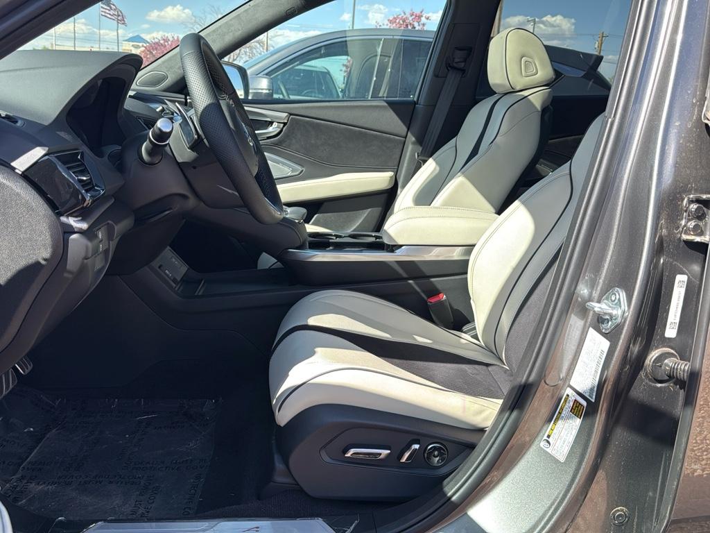 2025 Acura RDX A-Spec photo 3