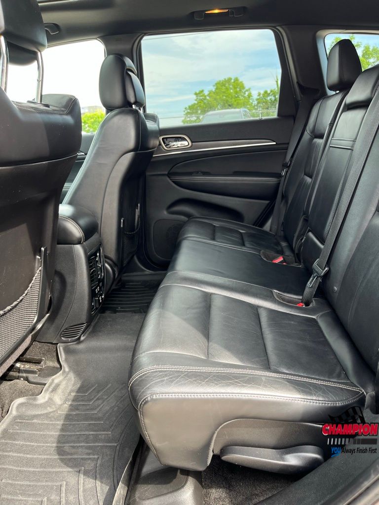 2015 Jeep Grand Cherokee Limited photo 15