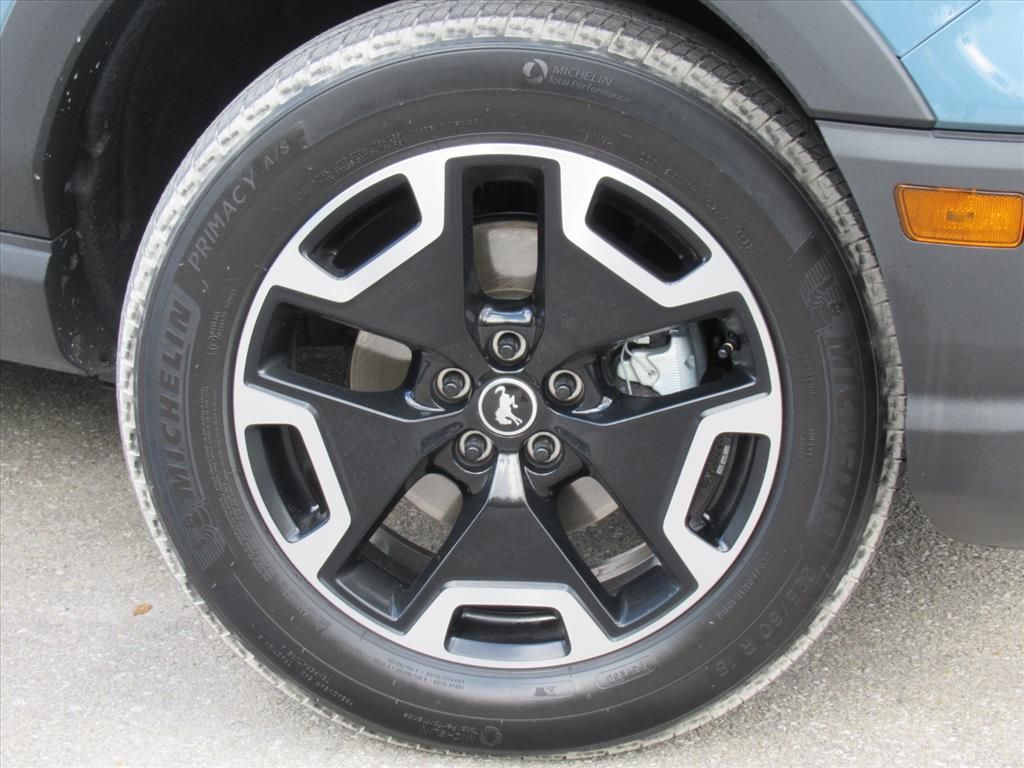 2023 Ford Bronco Sport Outer Banks photo 4