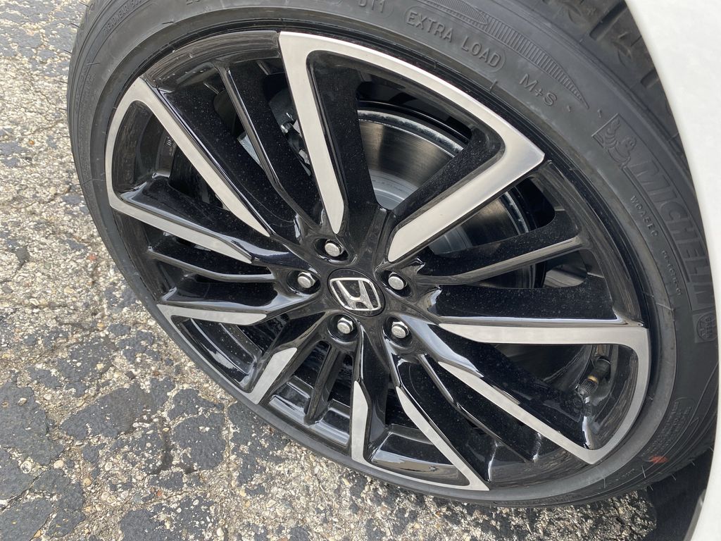 2025 Honda Accord Hybrid Touring photo 32