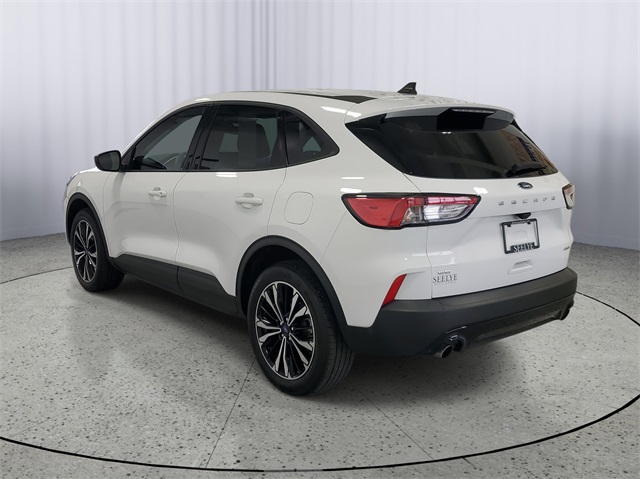 2022 Ford Escape SE photo 4