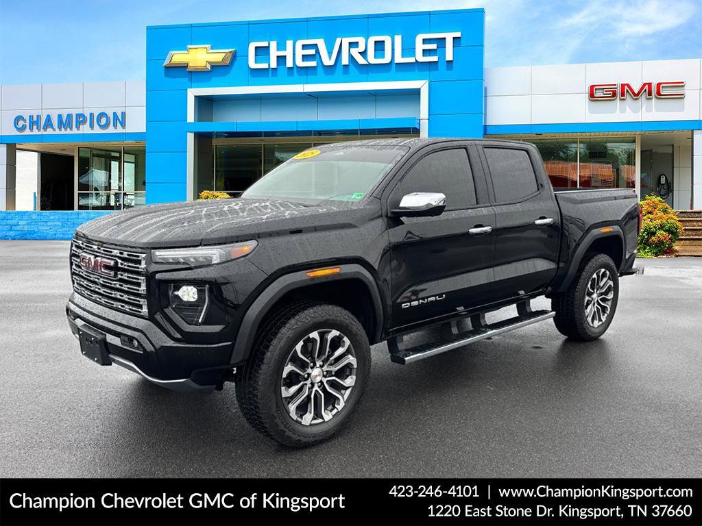 2025 GMC Canyon Denali's photo