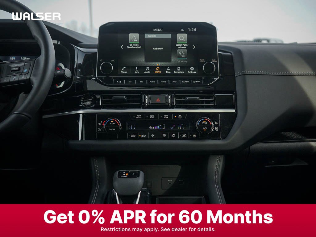 2025 Nissan Pathfinder Platinum photo 17