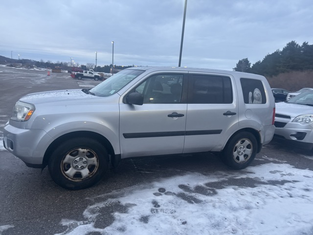 2011 Honda Pilot LX's photo