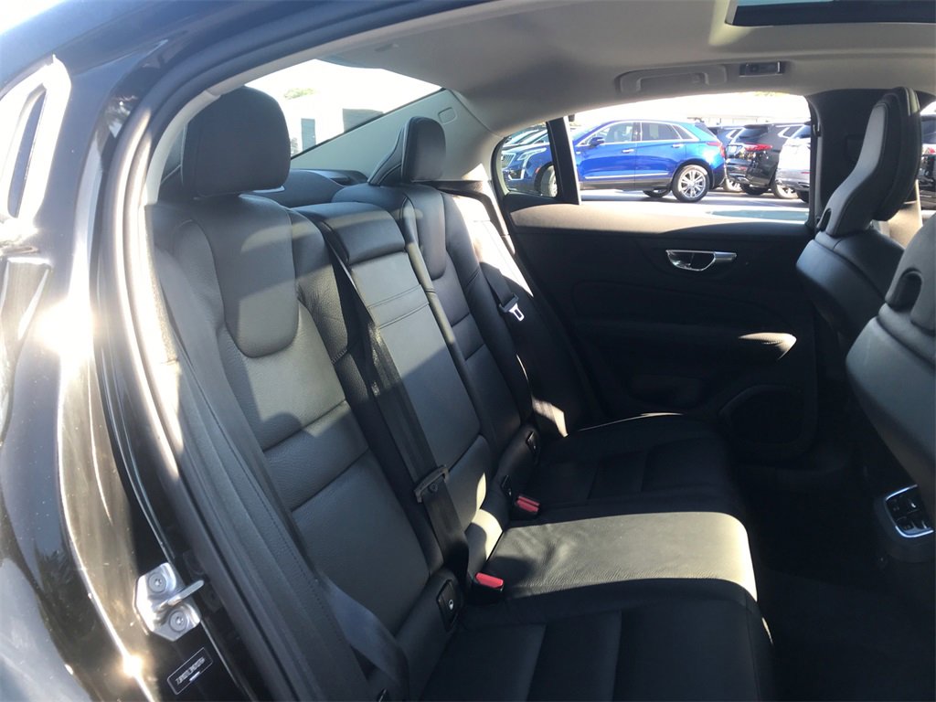 2021 Volvo S60 Inscription photo 29