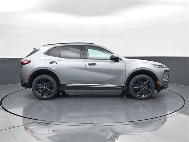 2025 Buick Envision Sport Touring photo 2