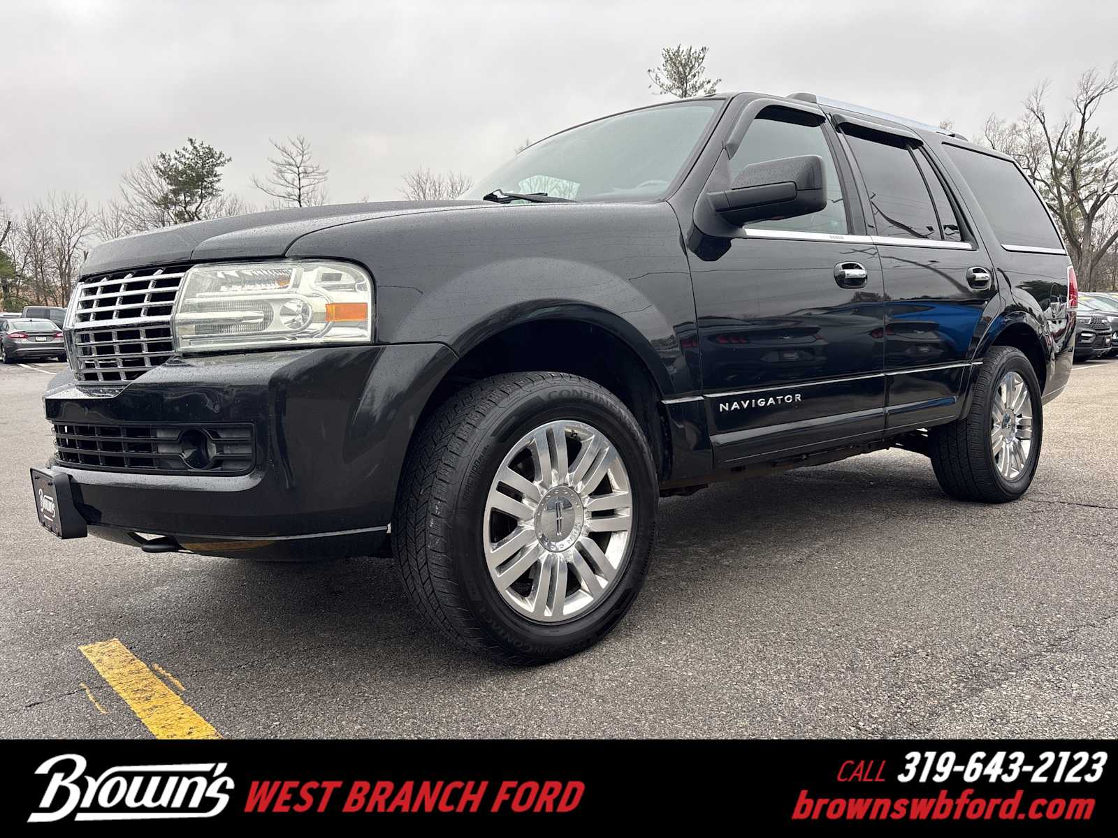 2011 Lincoln Navigator Base