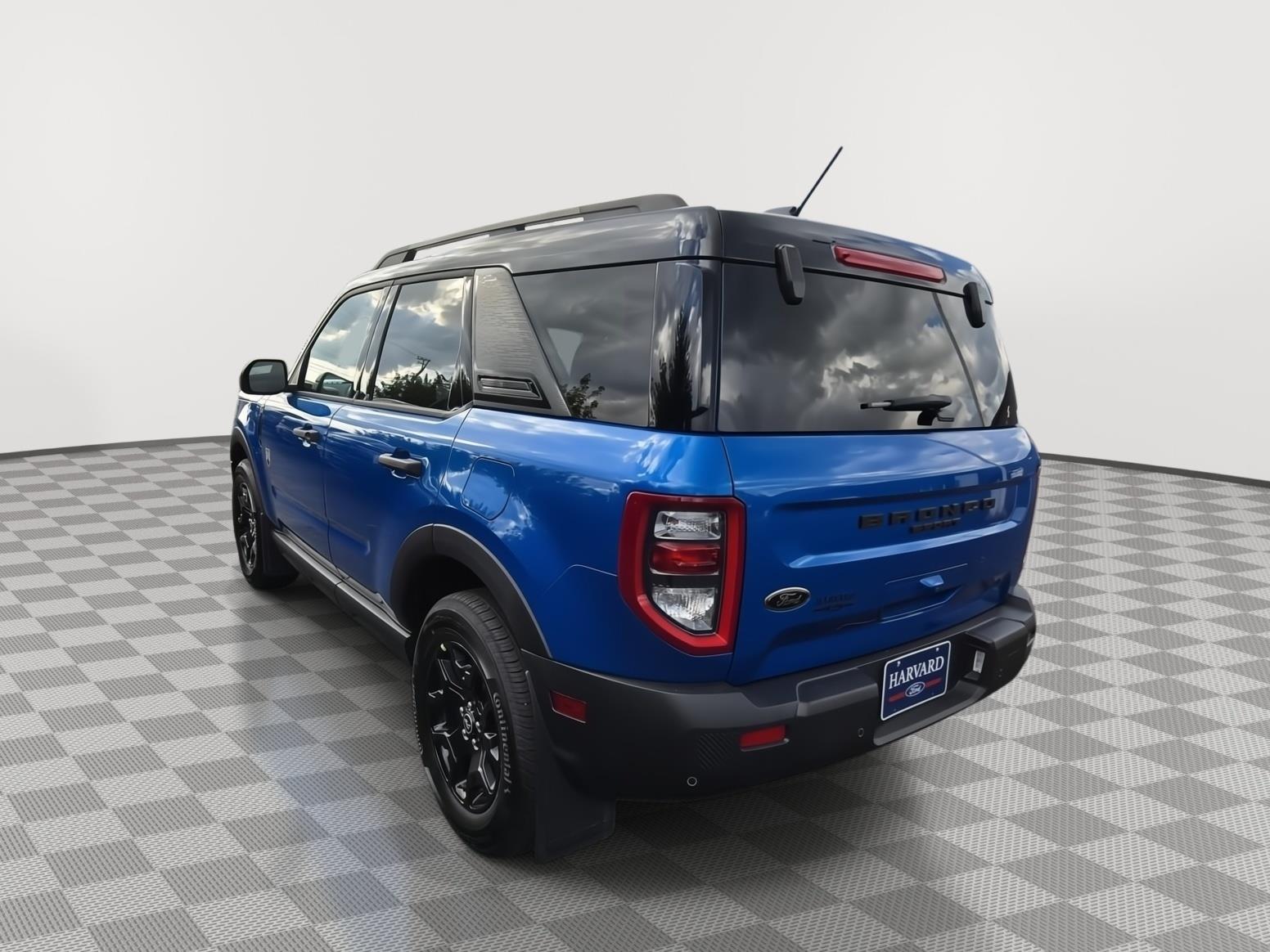 2025 Ford Bronco Sport Big Bend photo 2