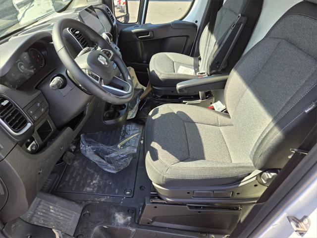 2024 Ram ProMaster 3500 Cargo Van photo 6