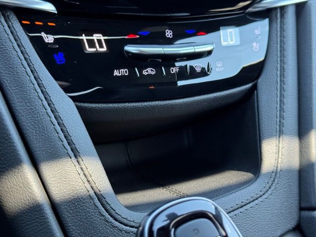 2024 Cadillac XT6 Sport photo 32