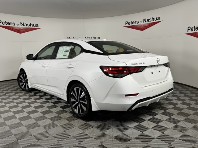 2025 Nissan Sentra SV photo 4