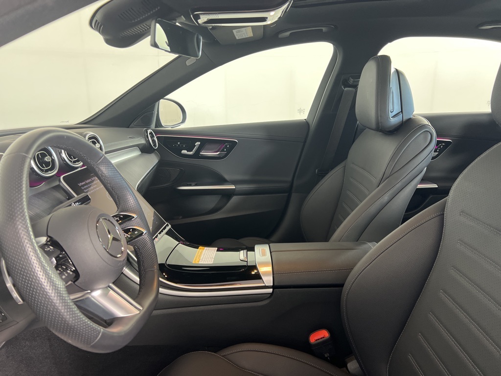 2025 Mercedes Benz C 300 4MATIC photo 2