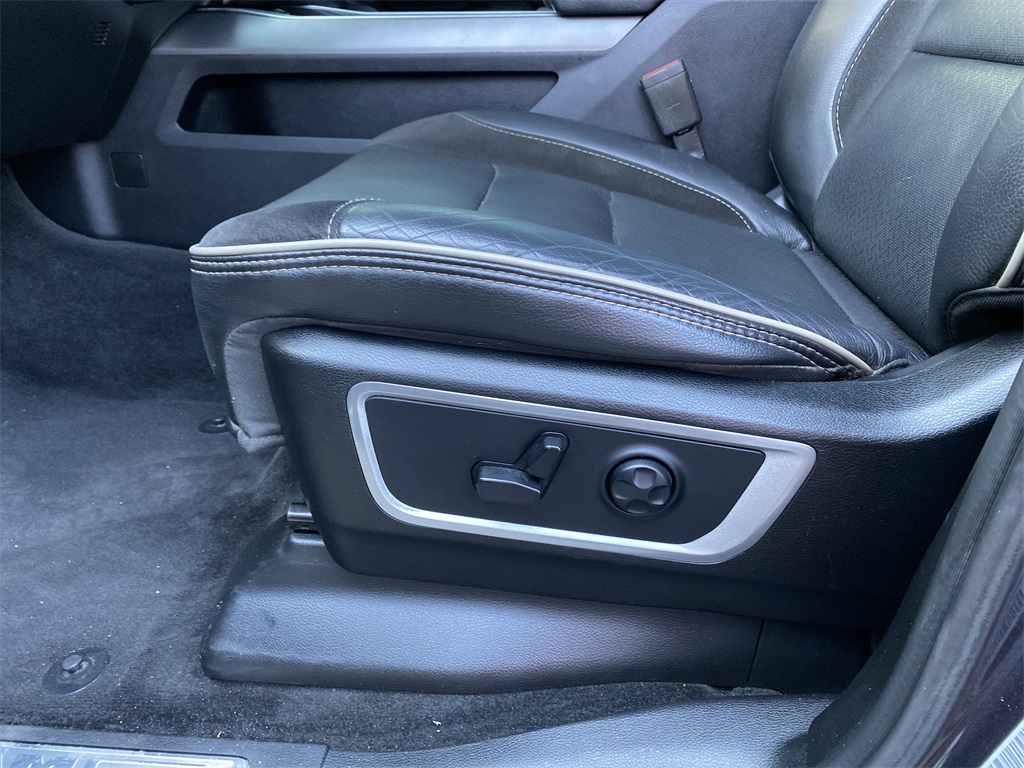 2020 Ram 1500 Laramie photo 14
