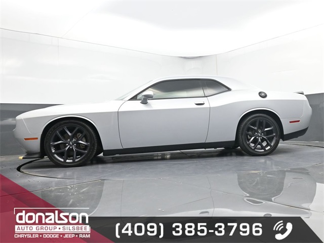 2023 Dodge Challenger GT photo 13